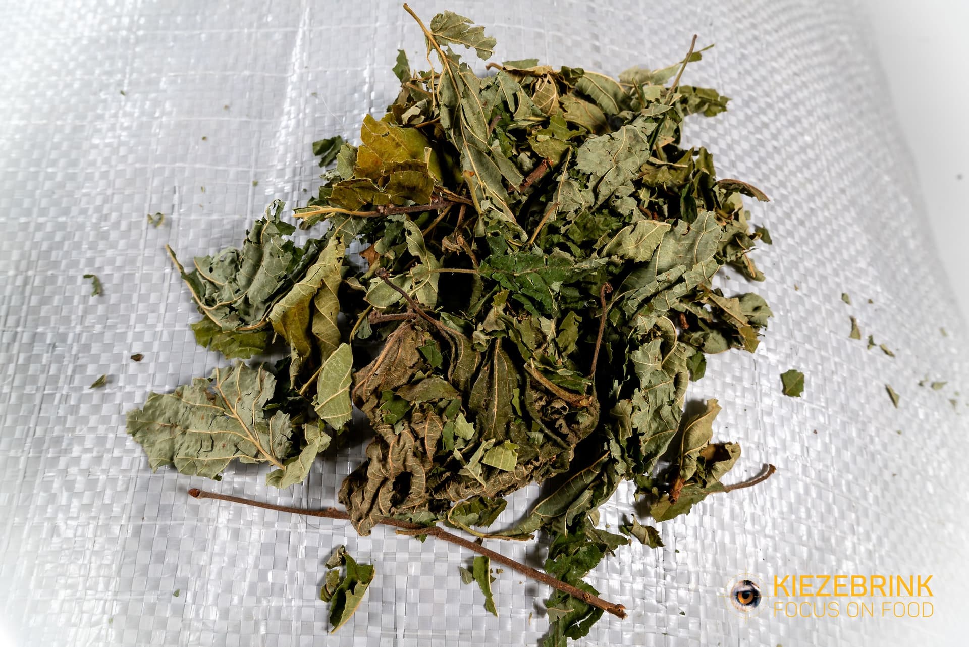 Hazelnootblad - 10-20 kg zak